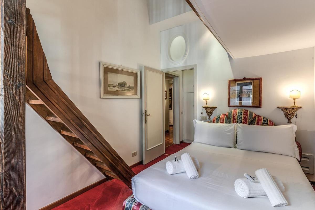 Appartamento Corso Vittorio Location *